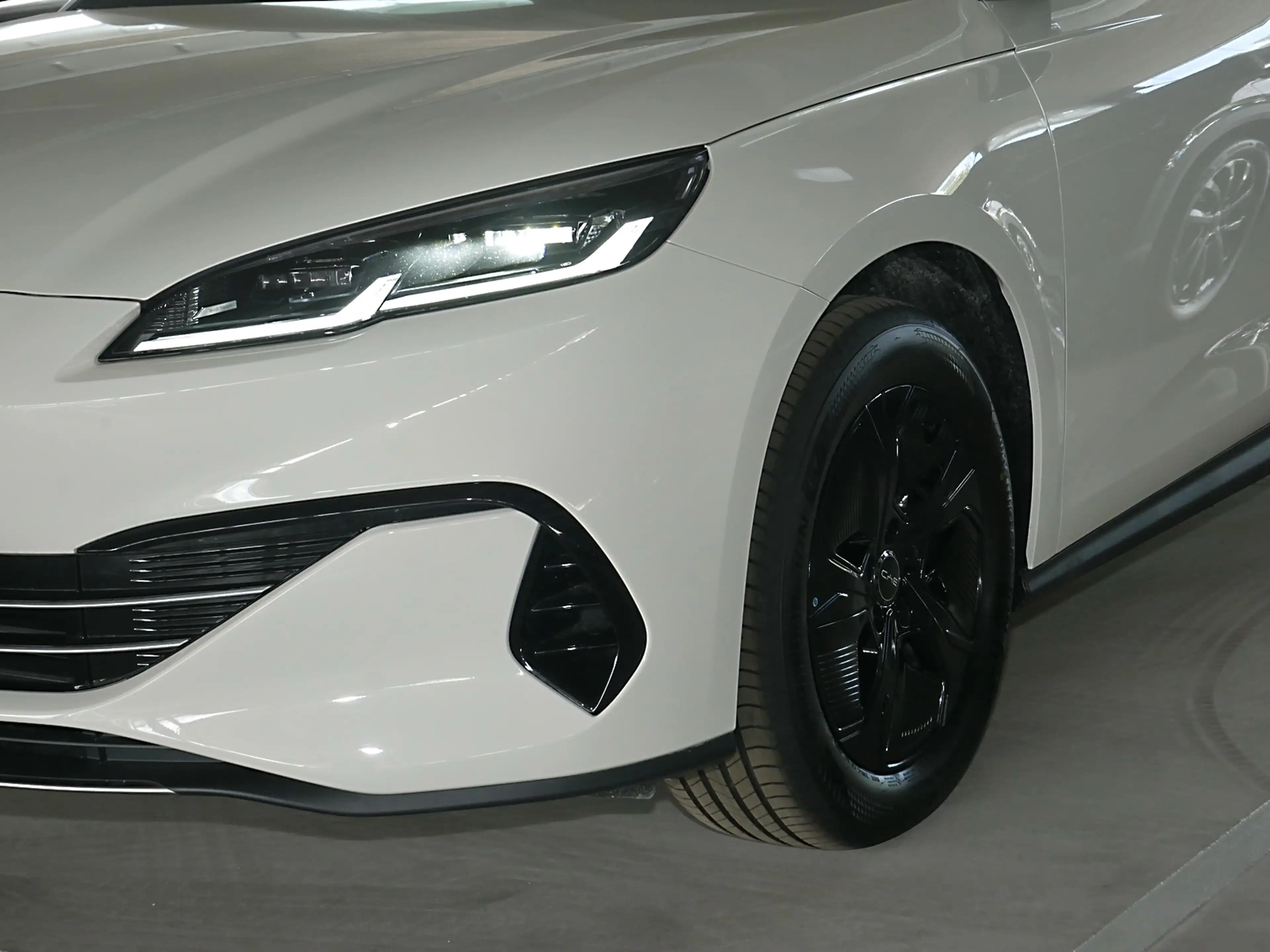 BYD Seal 6 Touring 1.5 DM-i Boost Navi RüKa 17"Alu — photo 11