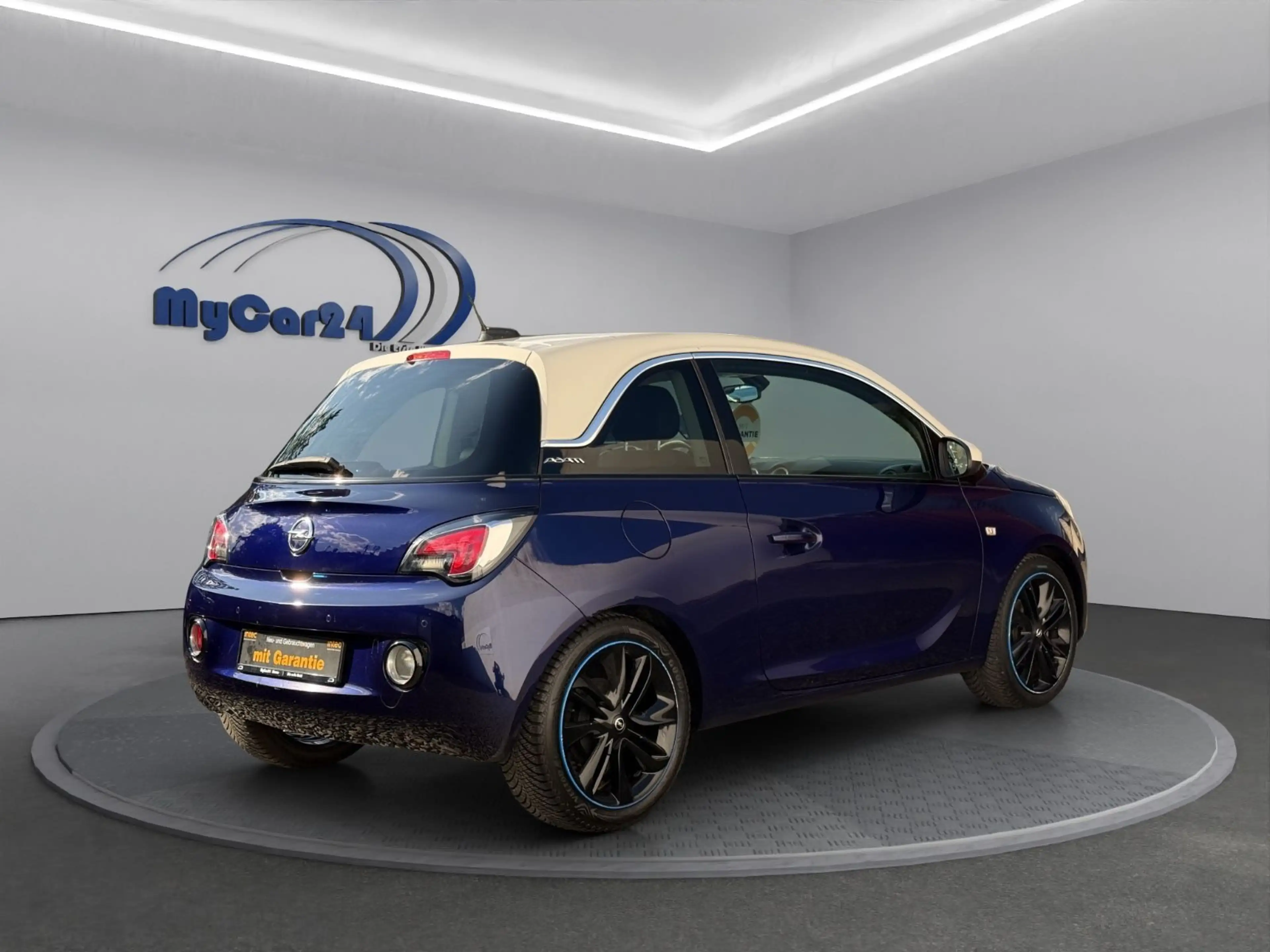 Opel Adam °Autom.°PDC°SZH°T.-Leder°IntelliLink°4Season — photo 9