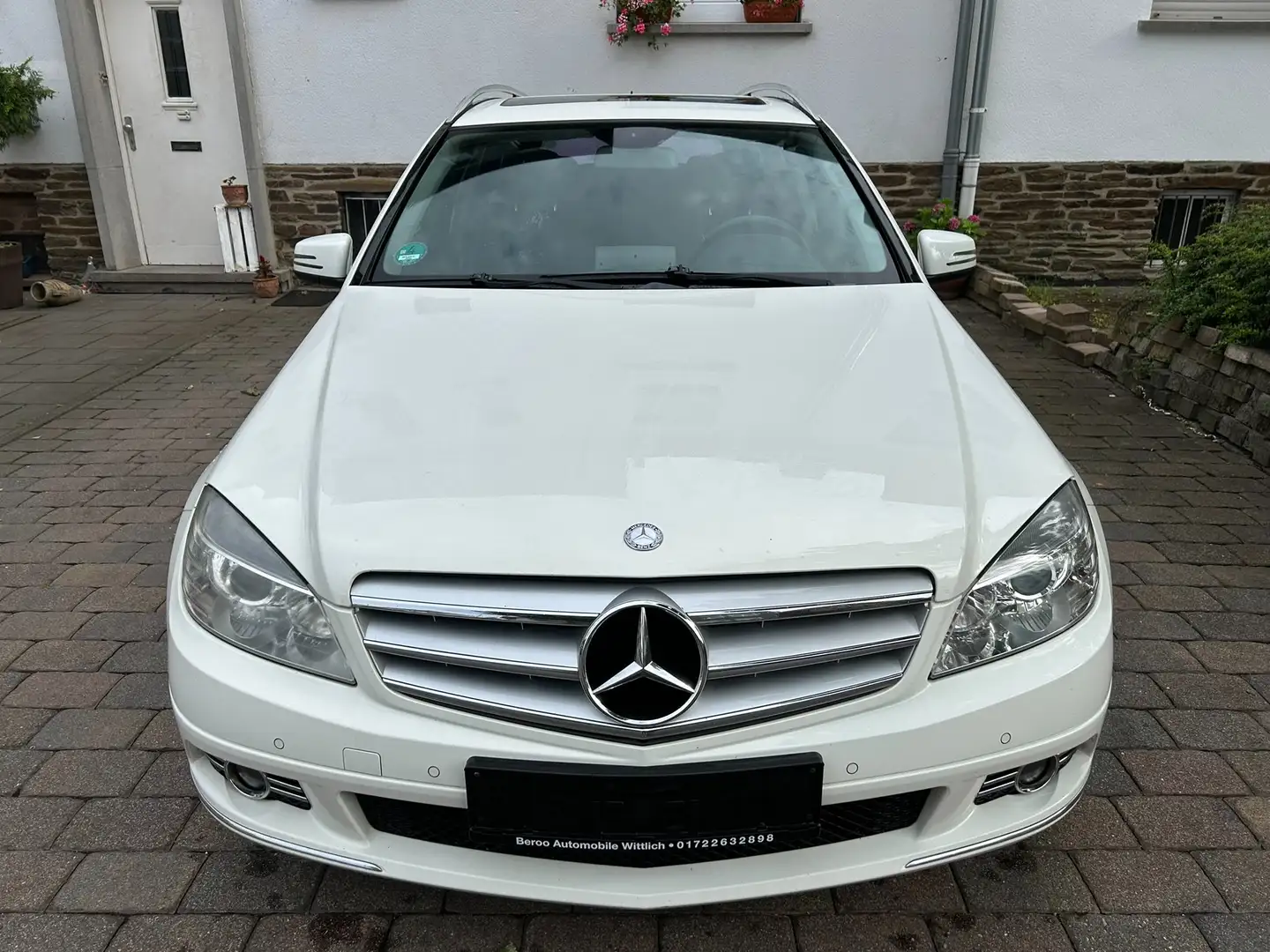 Mercedes-Benz C 220 C 220 T CDI BlueEfficiency Avantgarde - Automatik Alb - 2