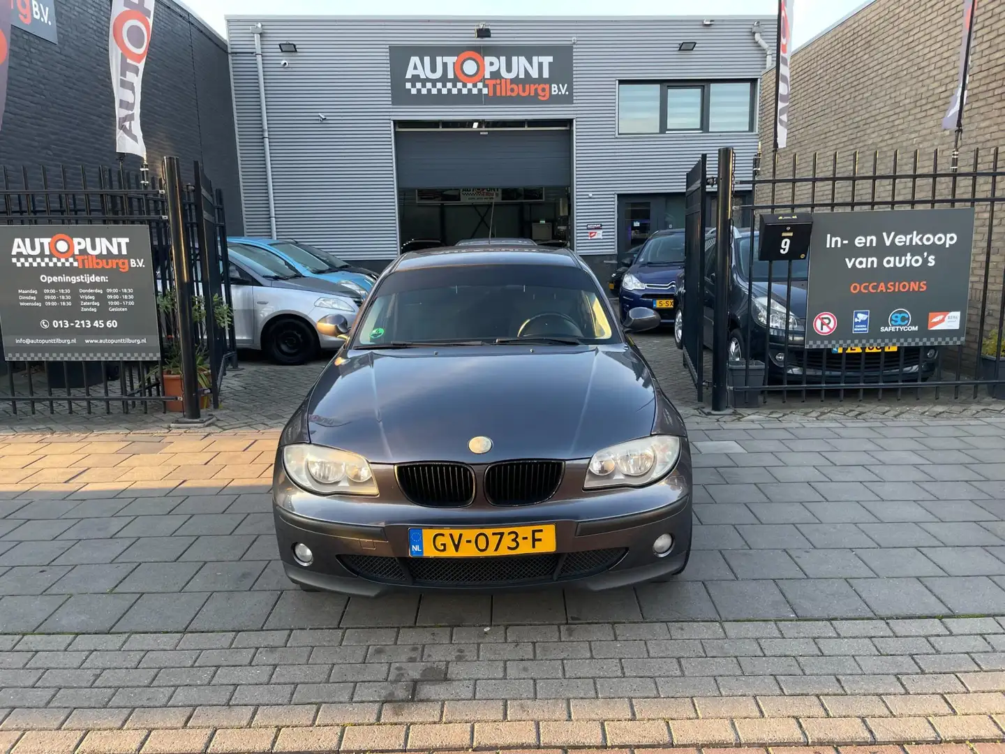 BMW 116 1-serie 116i Executive Airco NAP APK 1 jaar Grau - 2