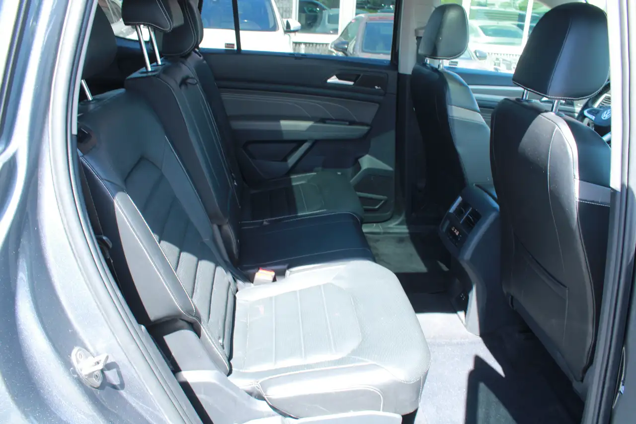 Volkswagen Atlas снимка Volkswagen Atlas