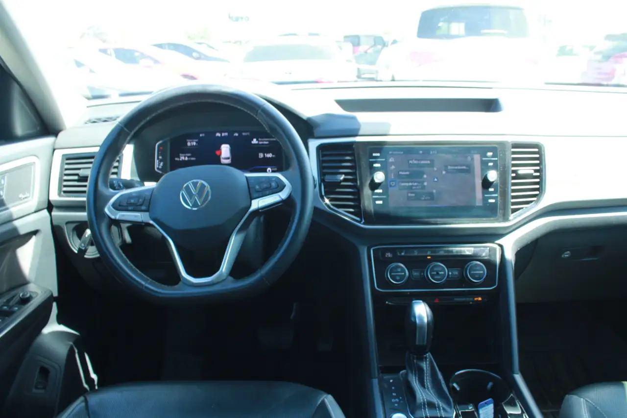 Volkswagen Atlas снимка Volkswagen Atlas