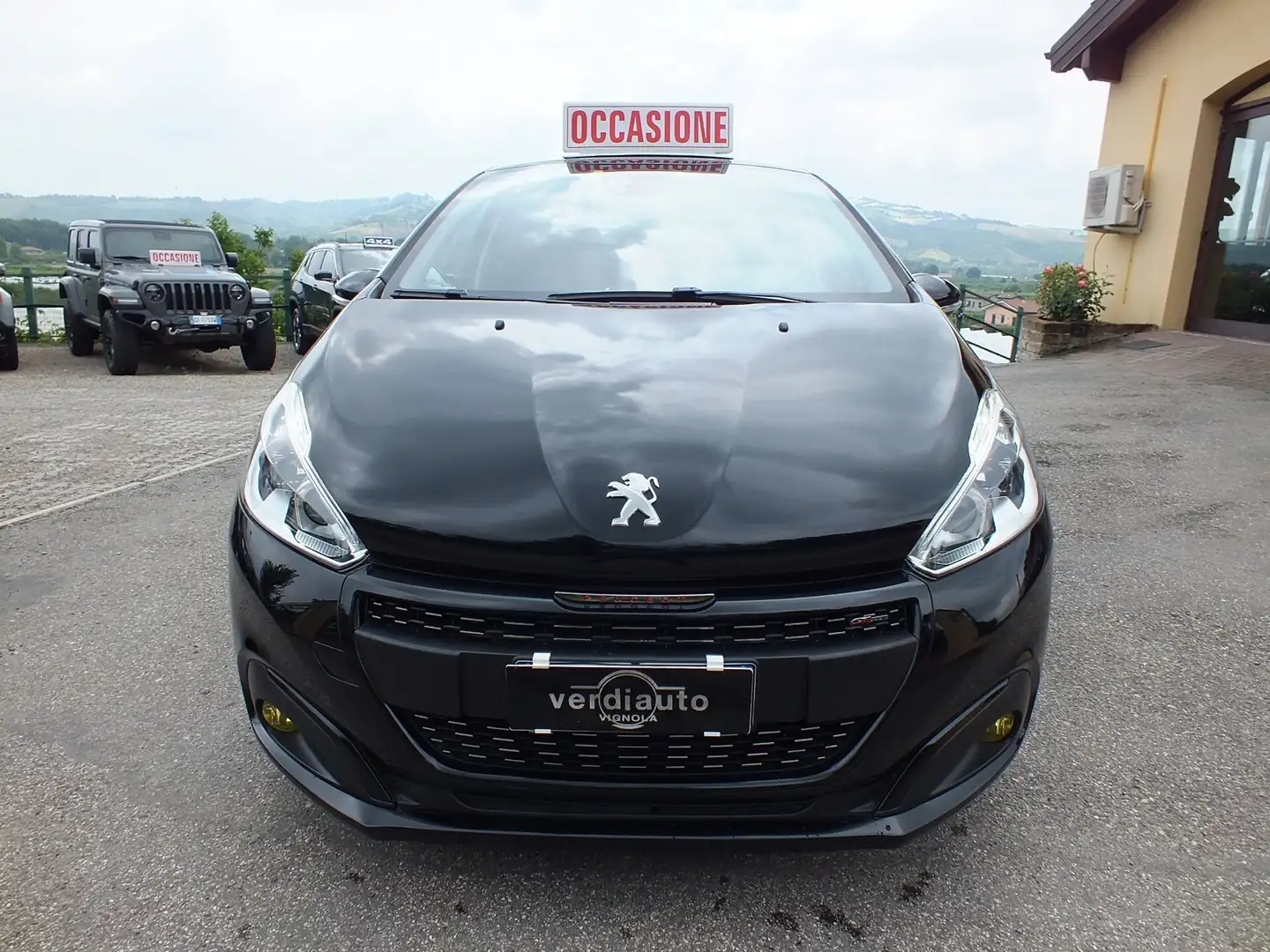 Peugeot 208 GT-LINE TURBO  110 CV -NAVI-RETROCAMERA,CRUISE.C Zwart - 2