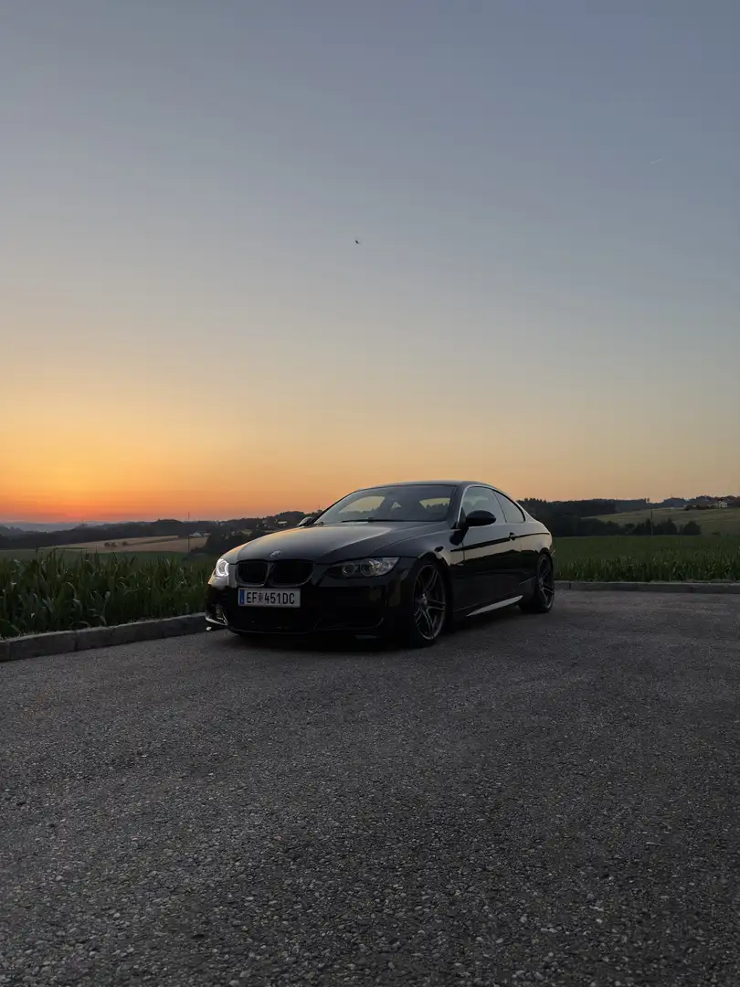 BMW 330 330i Coupe - 2