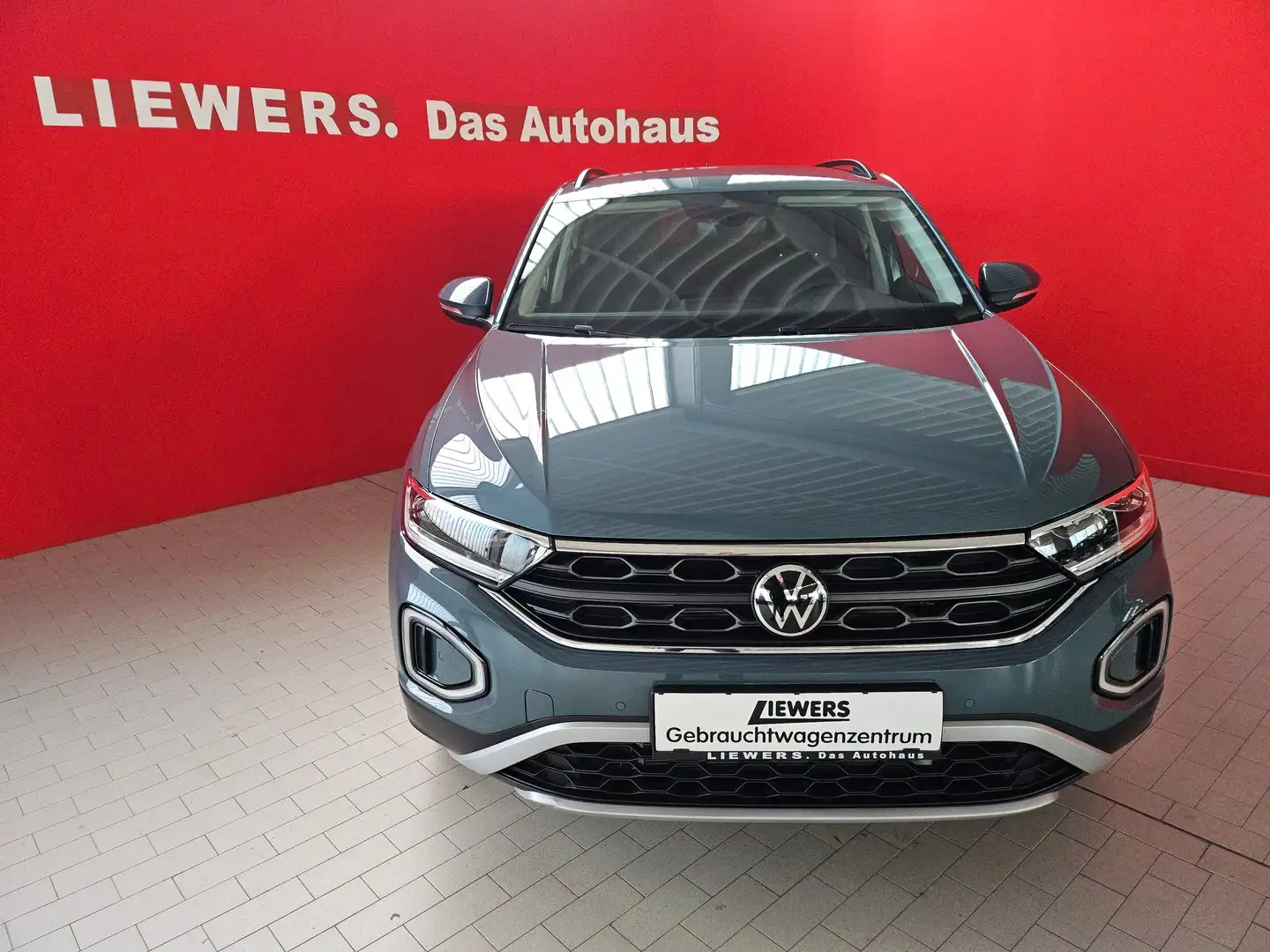 Volkswagen T-Roc Life TSI DSG Blau - 2