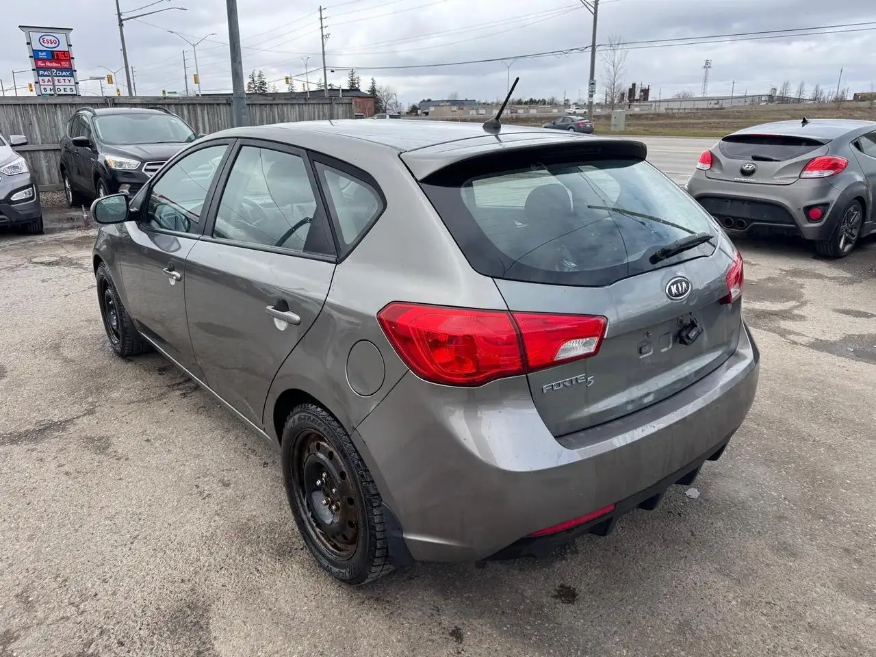 Kia Forte снимка Kia Forte
