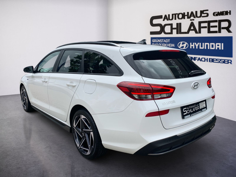 Hyundai i30 1.5 T-GDI N Line Kombi Pano Allwetter — photo 6