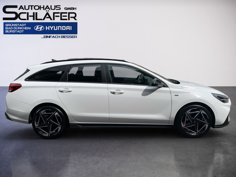 Hyundai i30 1.5 T-GDI N Line Kombi Pano Allwetter — photo 3