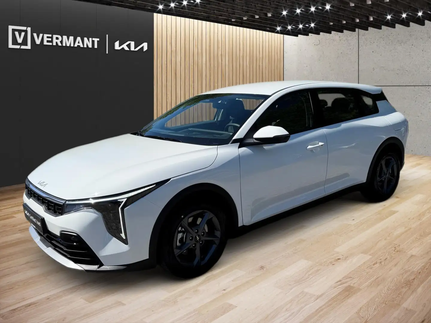 KIA K4