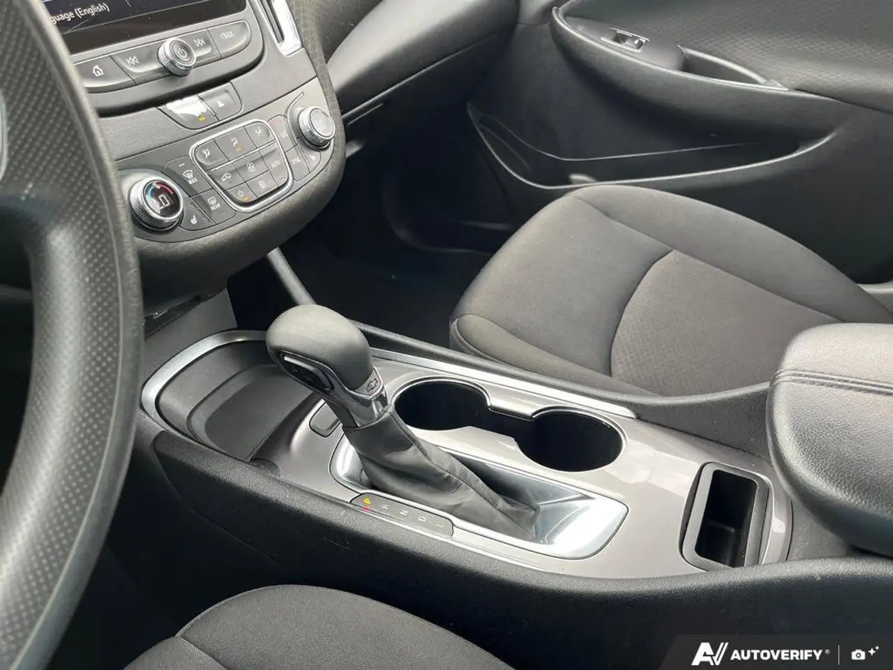 Chevrolet Malibu снимка Chevrolet Malibu