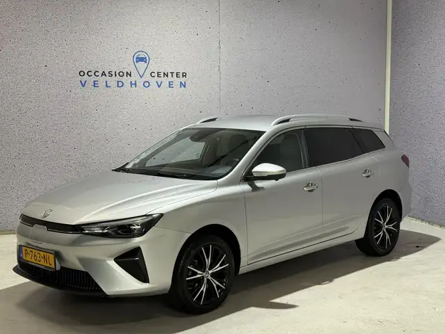 MG MG5 Electric Standard Range Luxury 50 kWh // LEDER //