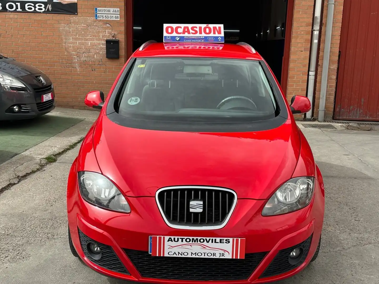 SEAT Altea XL 1.6 TDI DPF 105cv Style Ecomotive Rojo - 2