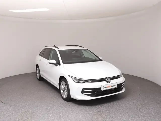 Volkswagen Golf view 2