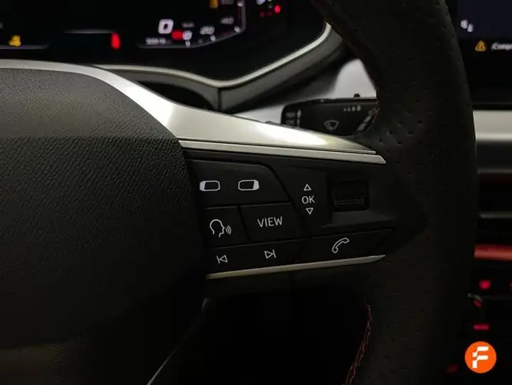 SEAT Ibiza 1.0 TSI FR (2021) 2022, foto 15