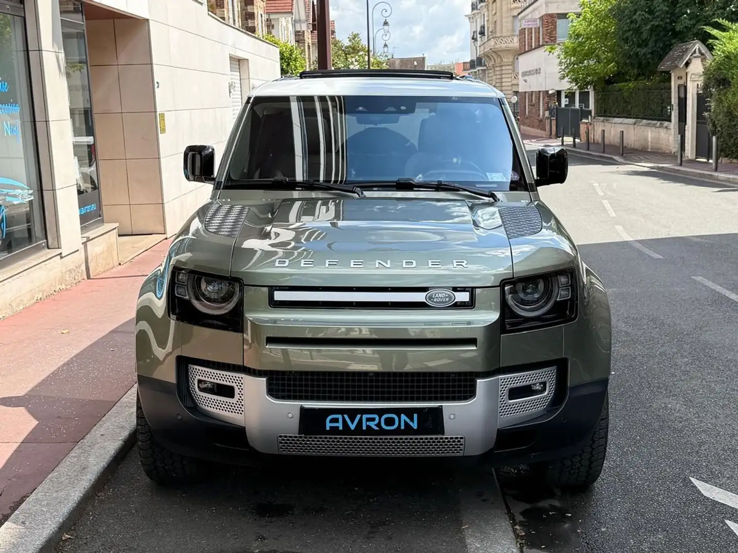 Land Rover Defender IV 110 P400E PHEV SE BVA8 Vert - 2