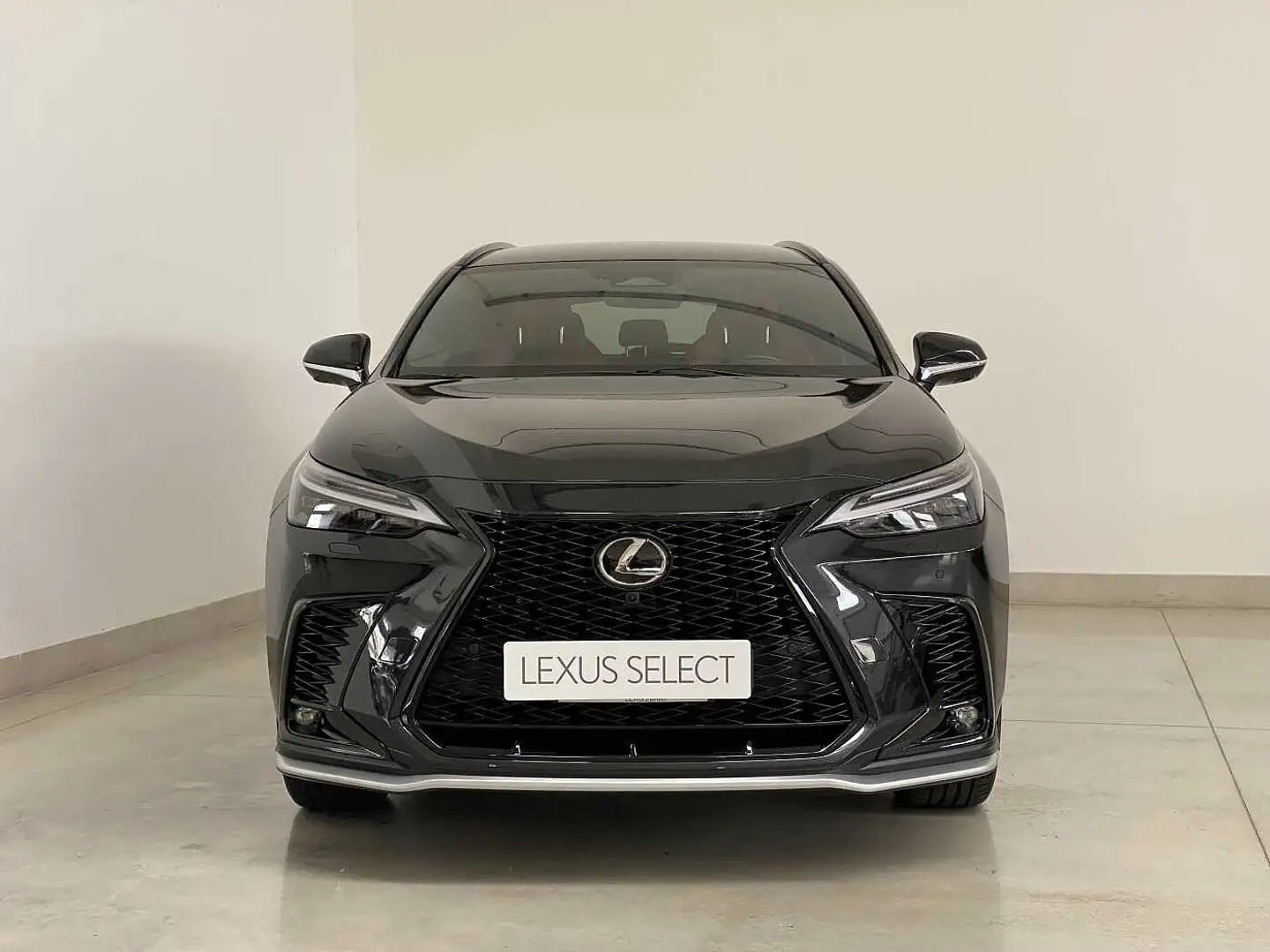 Lexus NX 450h+ Plug-in 4WD F-Sport Fekete - 2