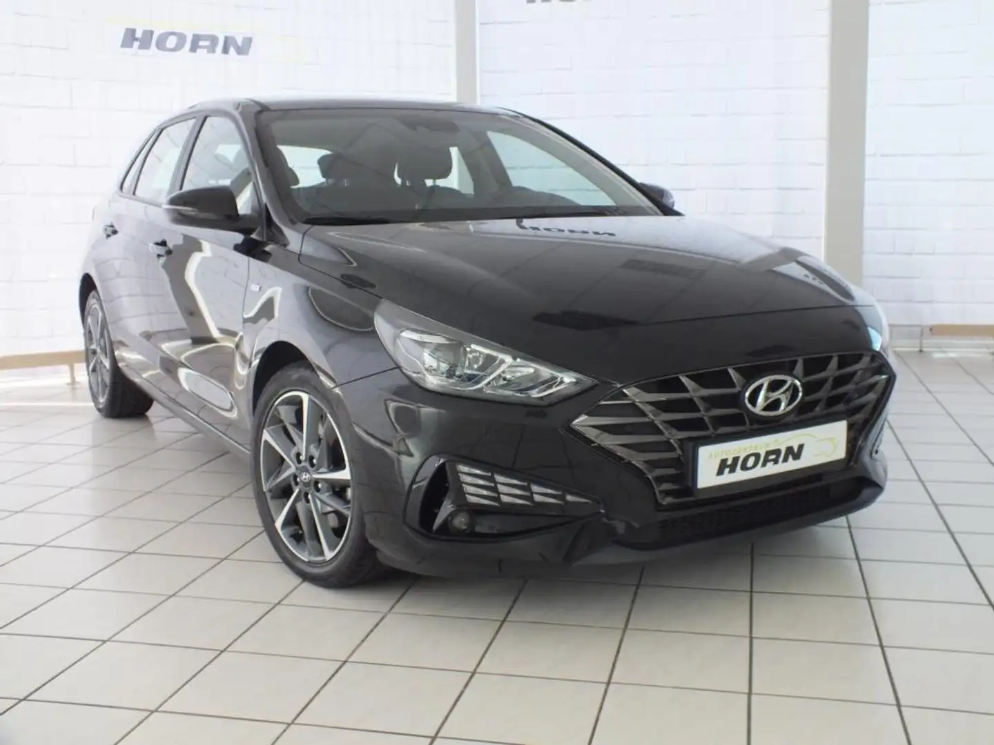 Hyundai i30 Mild-Hybrid, 1.Hand, unfallfrei, Kamera, LMF,HUneu Schwarz - 1