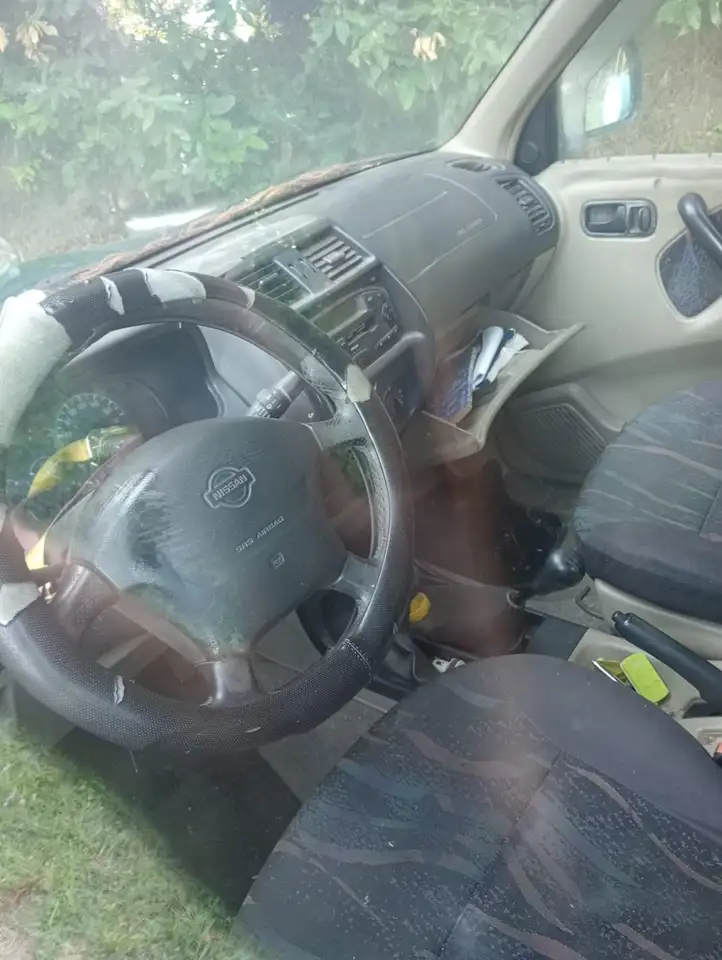 Nissan Terrano 3p 2.7 tdi Elegance, foto 10