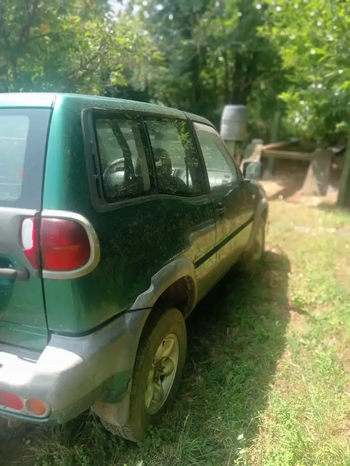 Nissan Terrano 3p 2.7 tdi Elegance, foto 6
