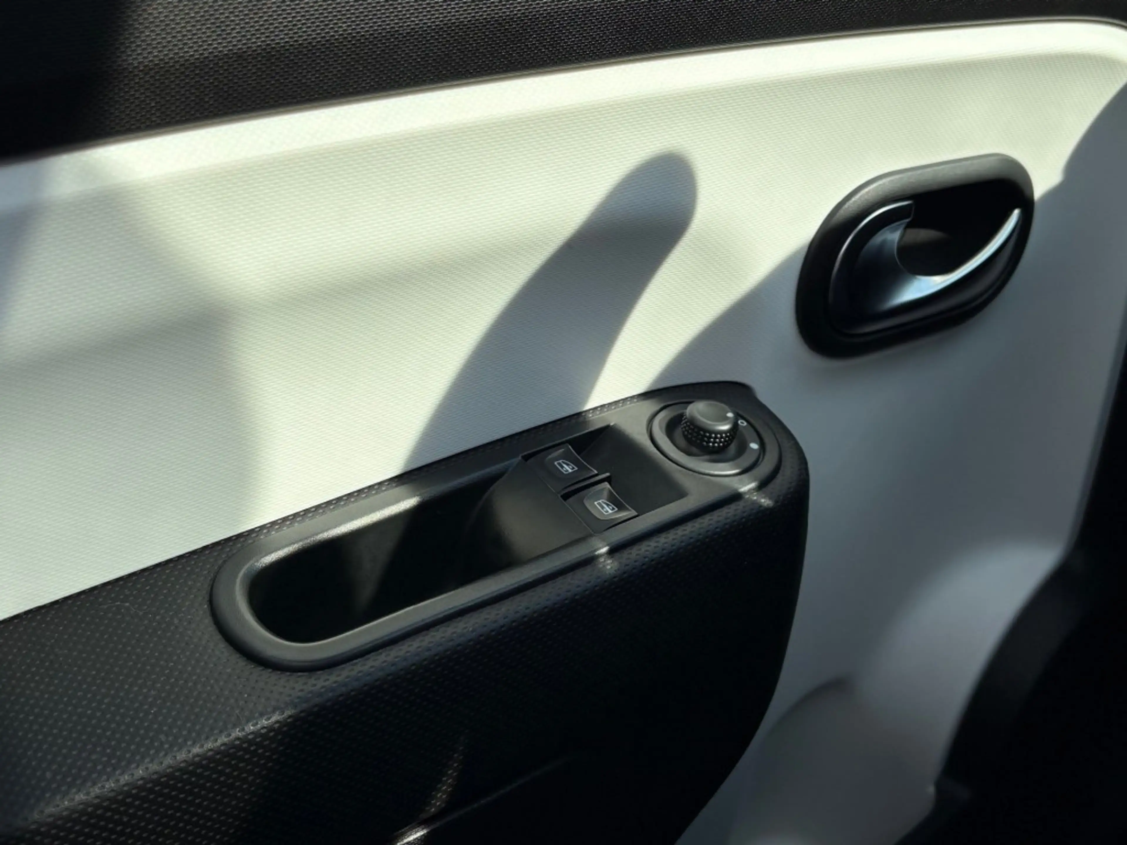 Renault Twingo 1.0 SCE DYNAMIQUE CABRIO NAVI CAMERA AIRCO LMV PDC — photo 15