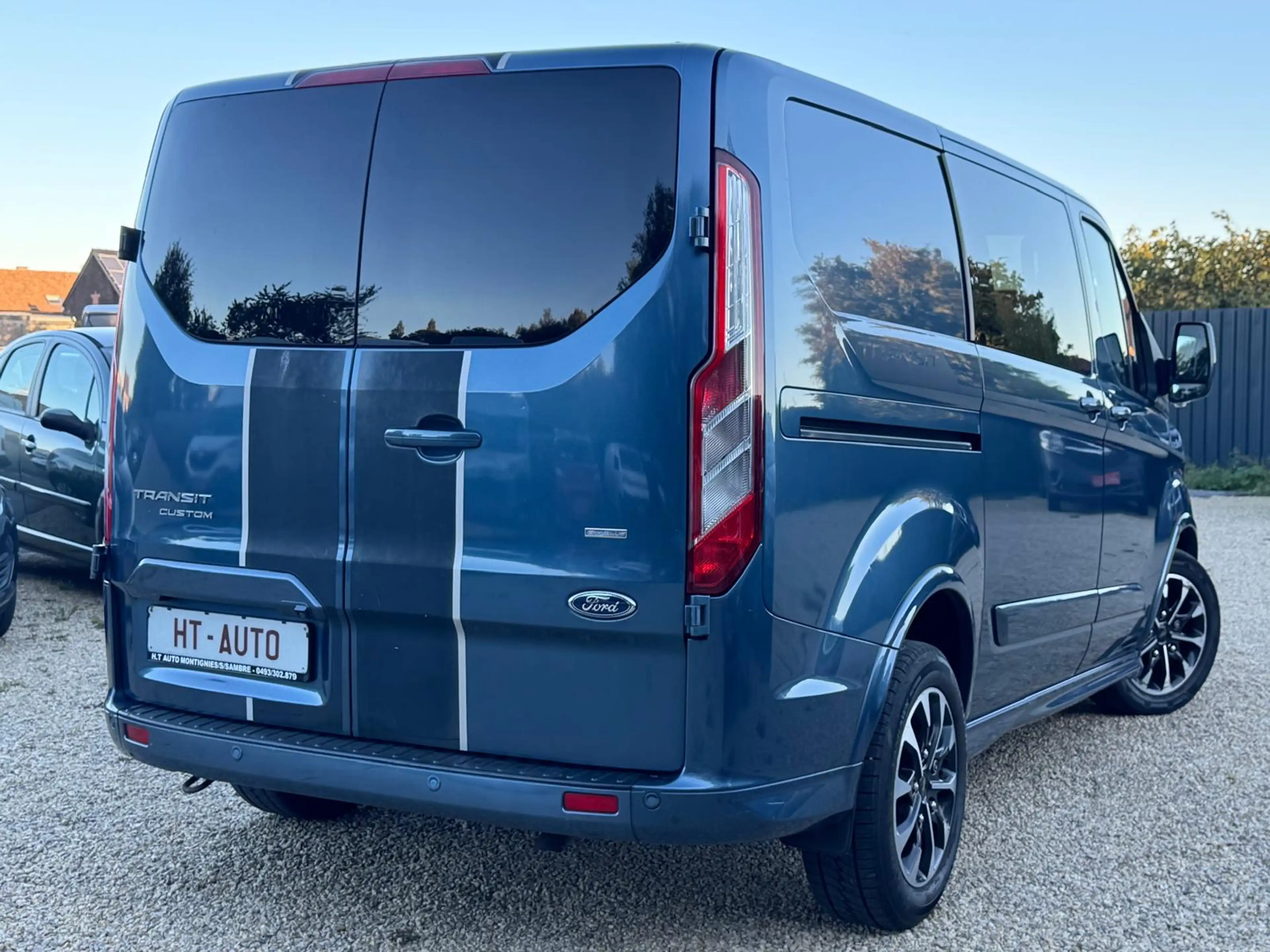 Ford Transit Custom 2.0 TDCi L1H1 Sport/Etat neuf/Utilitaire/Double cabine/Automatique/Euro6b — photo 4