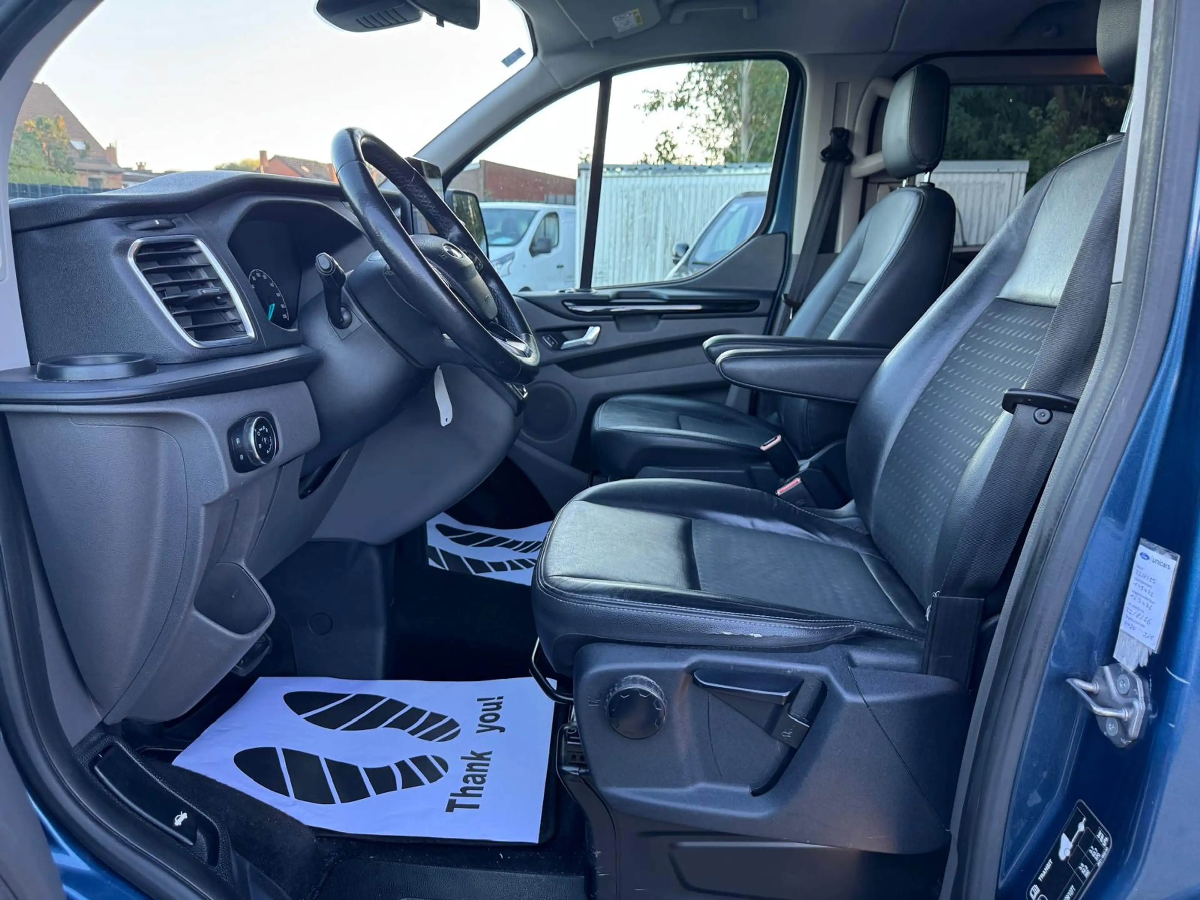 Ford Transit Custom 2.0 TDCi L1H1 Sport/Etat neuf/Utilitaire/Double cabine/Automatique/Euro6b — photo 6
