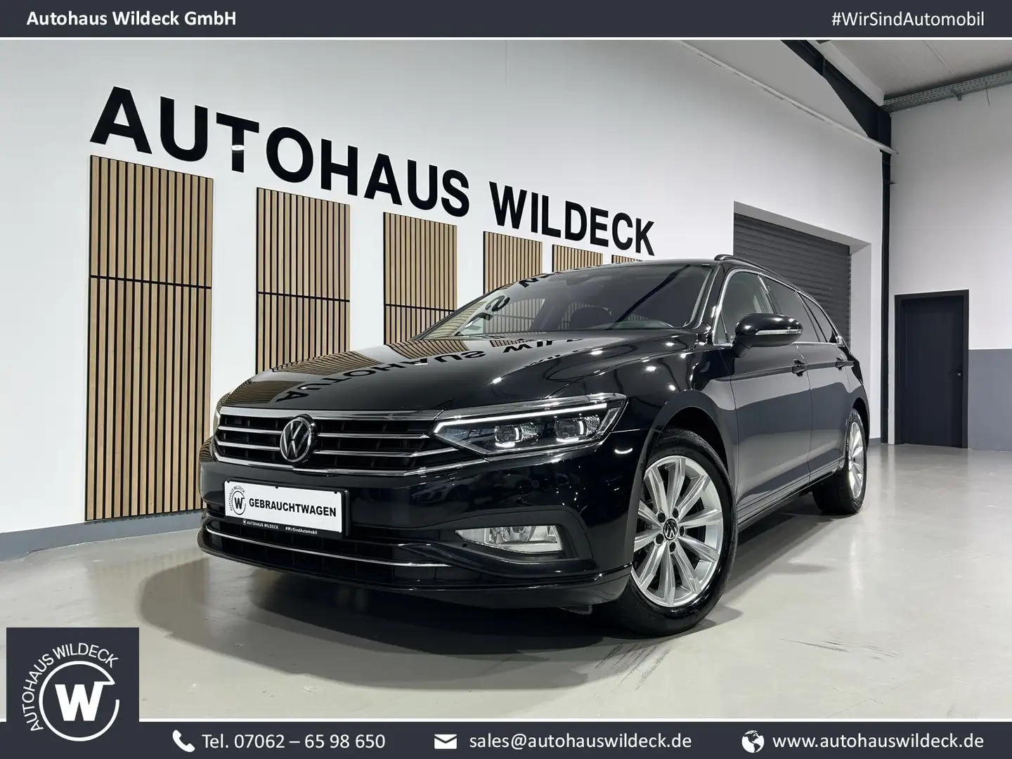 Volkswagen Passat Passat Var. 2.0TDI DSG Busi. Navi ACC Matrix AHK Zwart - 1