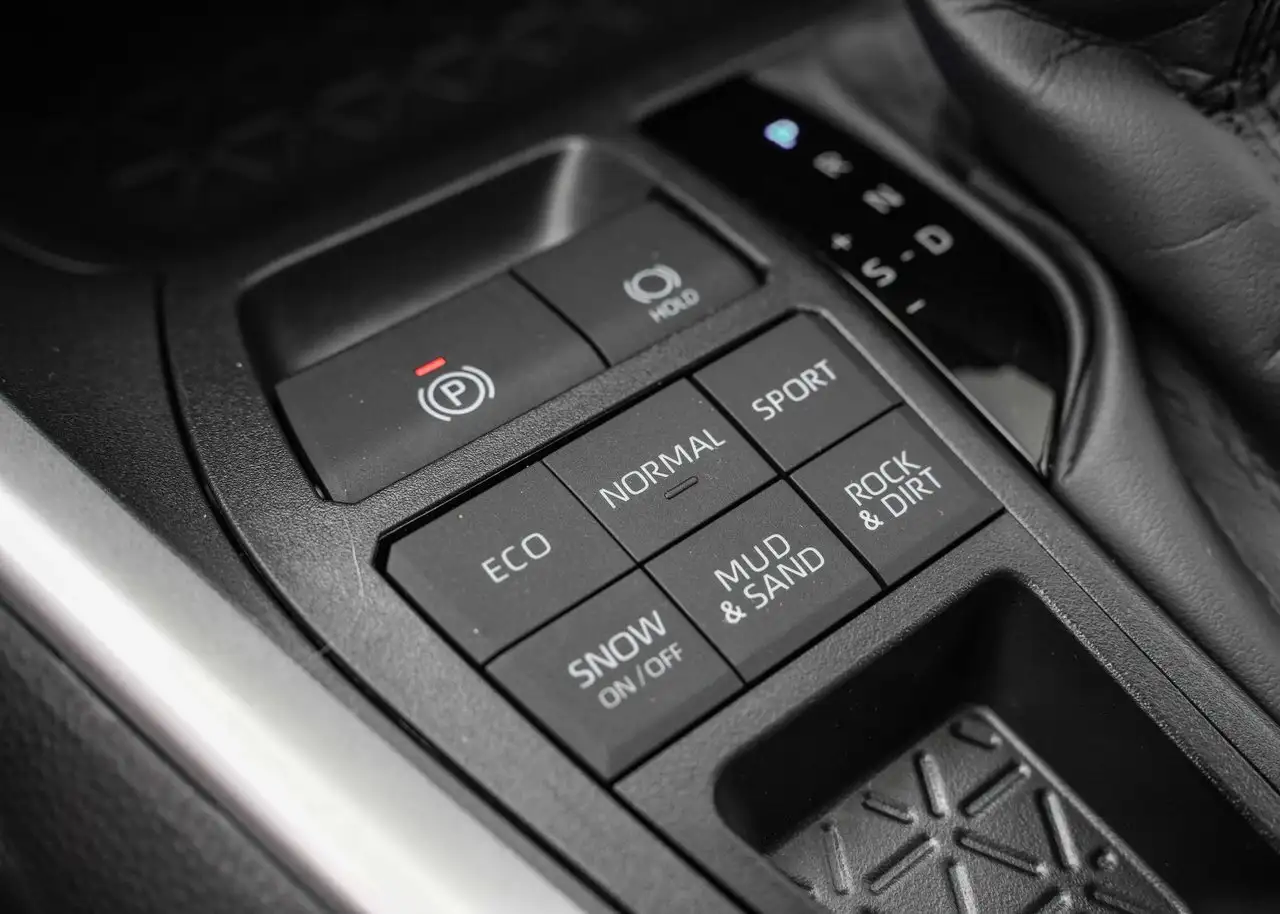 Toyota RAV 4 снимка Toyota RAV 4