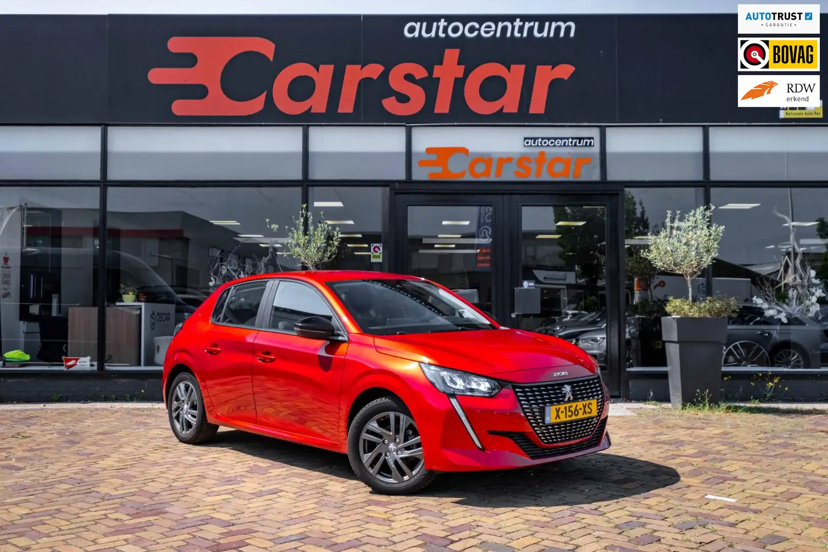 Peugeot 208 1.2 PureTech Allure|Cruise|Airco|Pdc| Rouge - 1