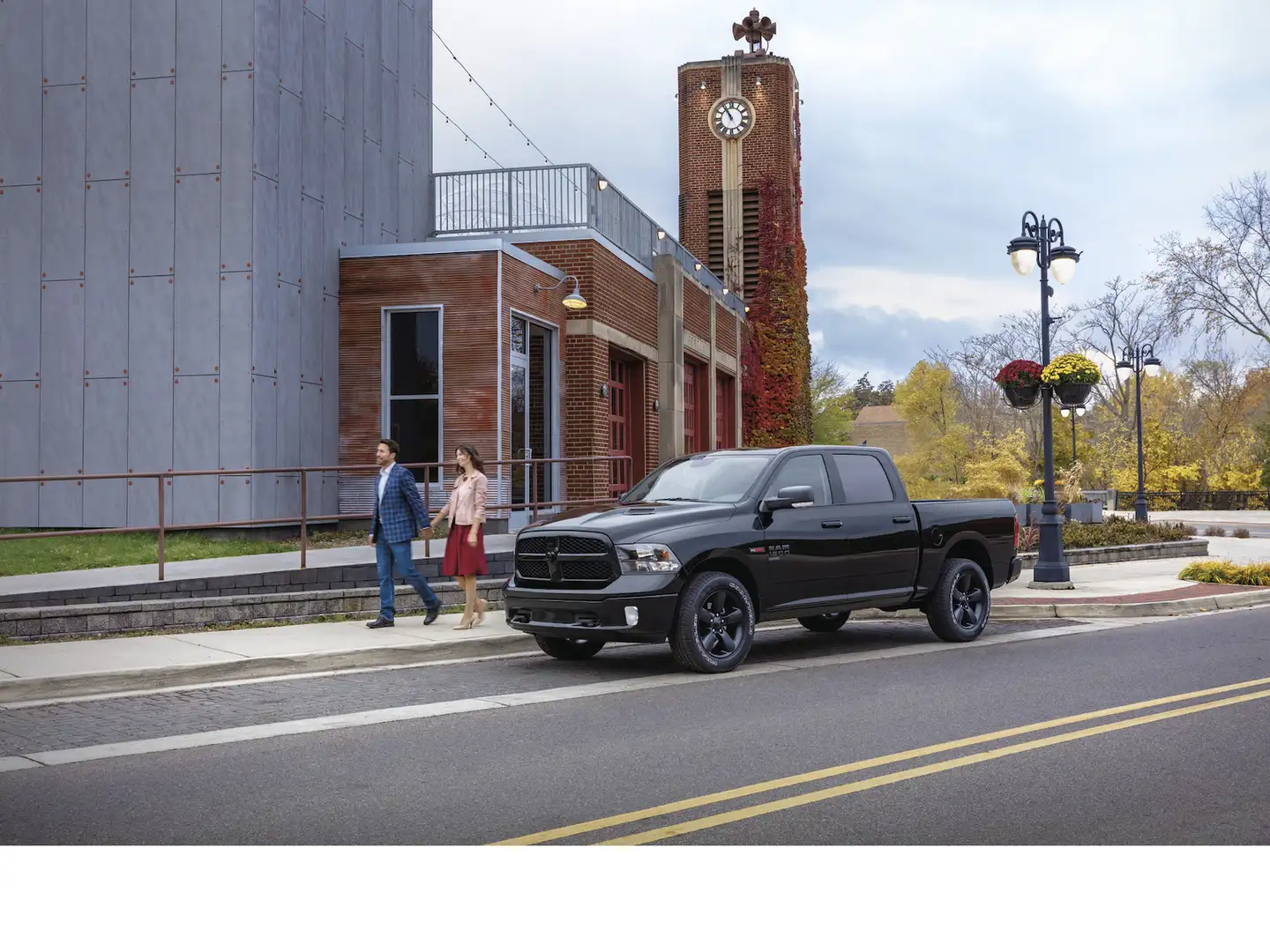 Dodge RAM 1500 SLT Classic Black Crew Cab *200l-LPG* Noir - 1