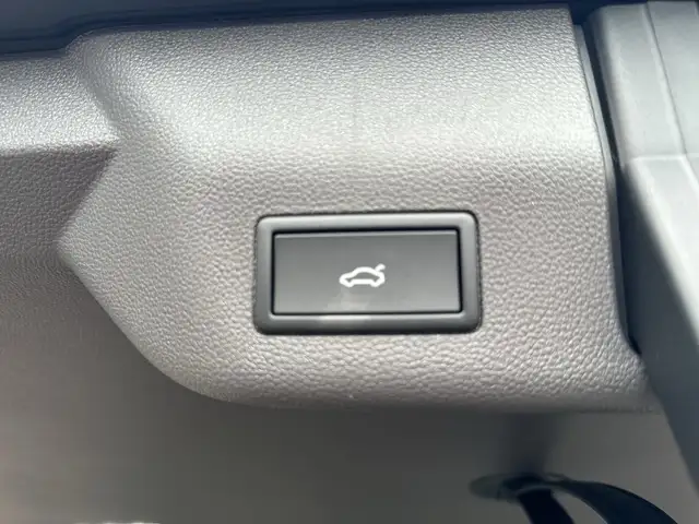 Volkswagen T7 Multivan VW T7 Multivan Edition eHybrid 180 kW 4MOTION Ansicht 21