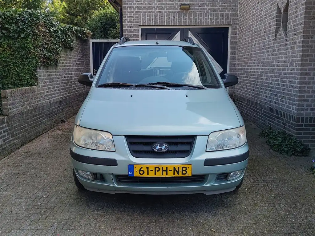 Hyundai Matrix 2004 из Европы — купить под ключ