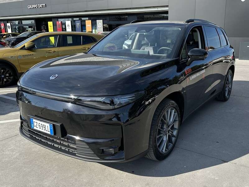 Leapmotor C10