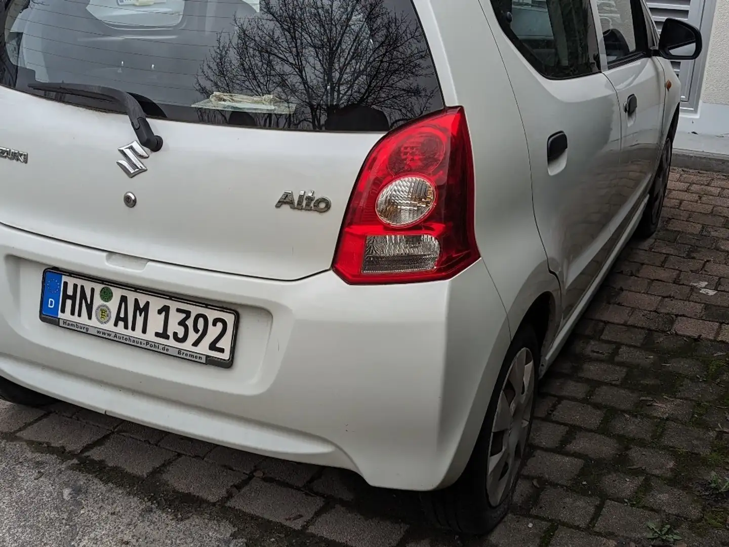 Suzuki Alto 1.0 Basic White - 2