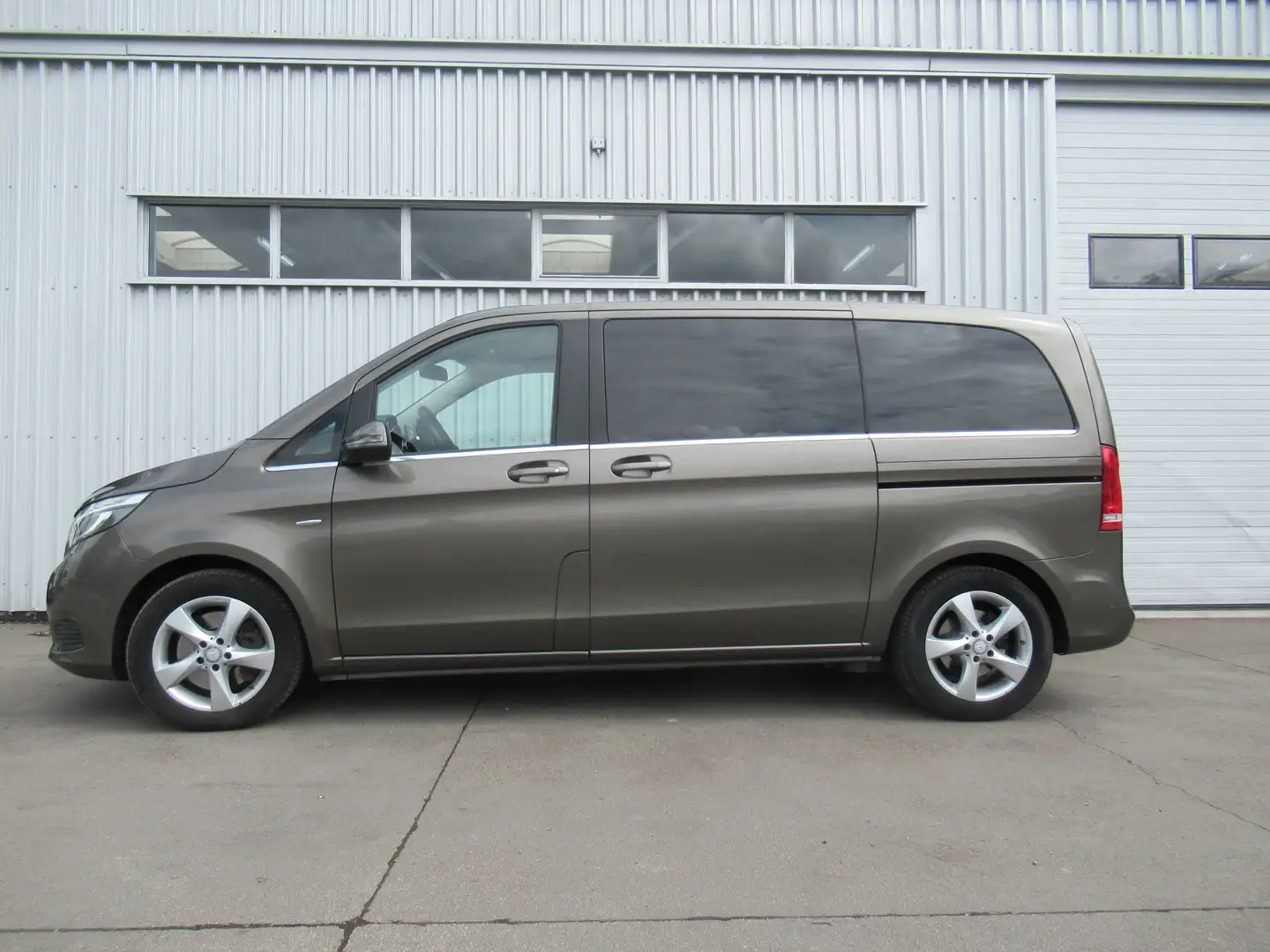 Mercedes-Benz V 250 V 250 d kompakt 7G-TRONIC SCORE Brons - 2