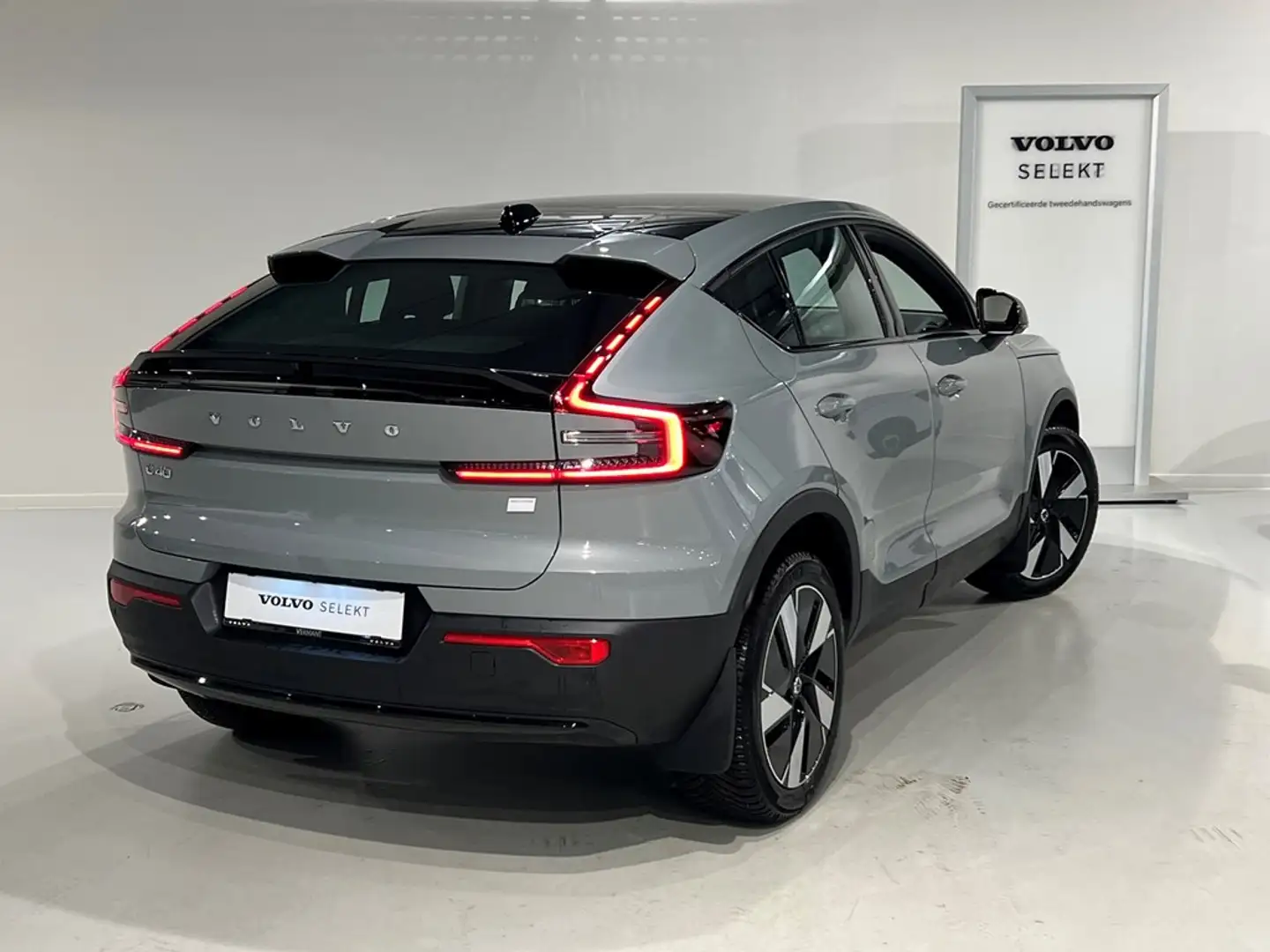 Volvo C40 Recharge + adapt cruise/BLIS/... Grijs - 2