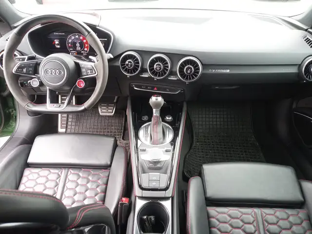 Audi TT RS Coupé 2.5 TFSI S-tronic quattro**Einzelstück Ansicht 11