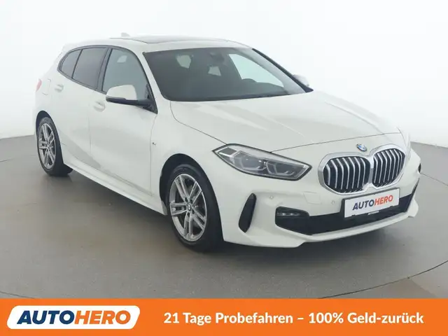 BMW 1 Series view 8