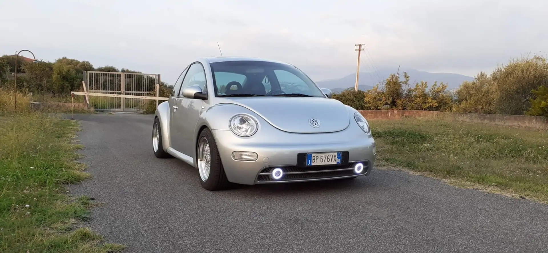 Volkswagen New Beetle neopatentati-euro4-nobloccoZtl-Asi-restauro - 1