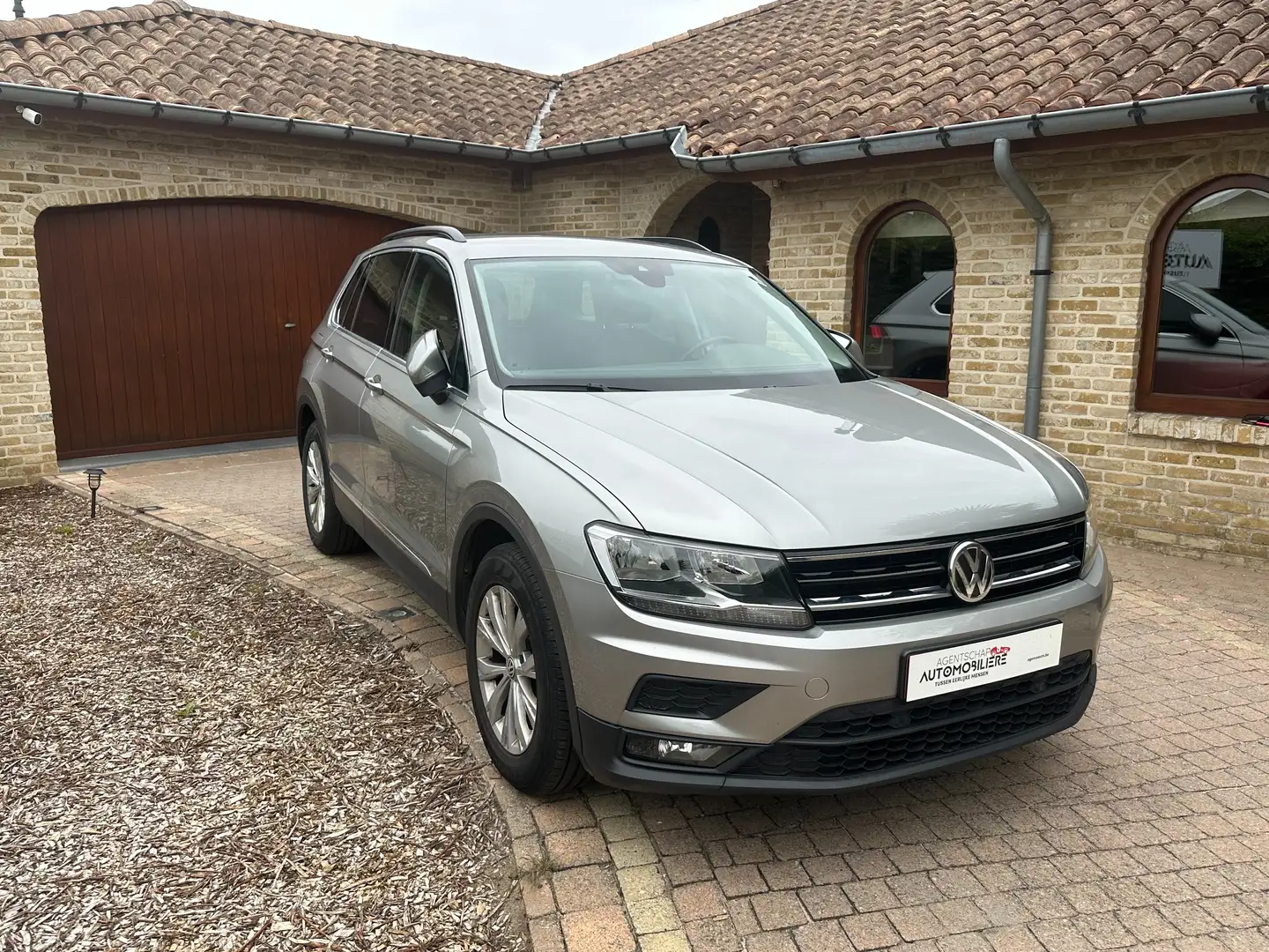 Volkswagen Tiguan 1.5 TSI ACT Met 1 jaar garantie kan tot 5 jaar Brons - 2