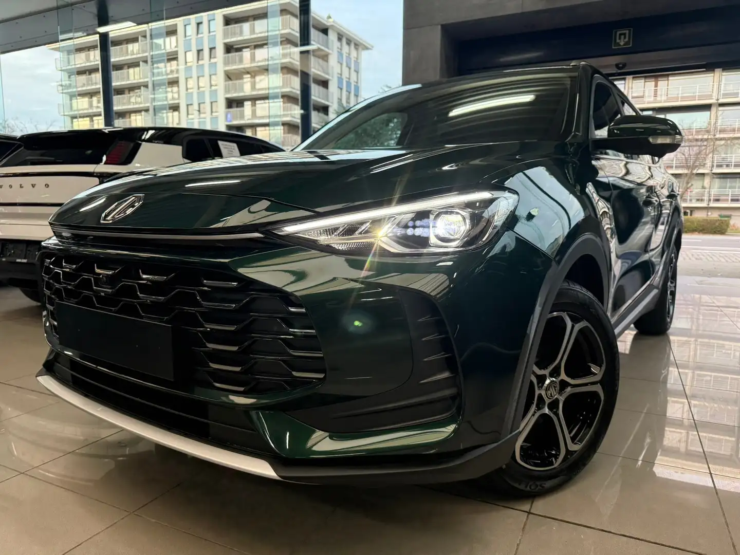 MG ZS MOD'26 115PK+GPS/LEDER/360 CAM/LED/VERW.ZET-NIEUW! Vert - 1