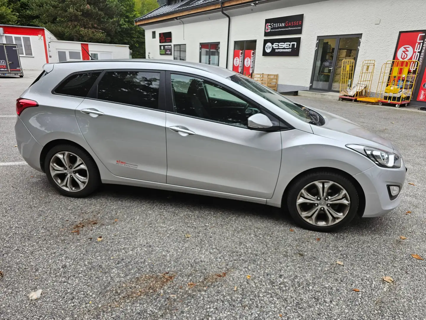 Hyundai i30 Classic Servicegepflegt Pickerl-01/2027 Grau - 2