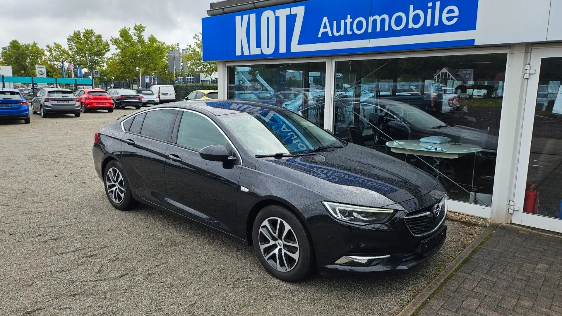 Opel Insignia B Grand Sport Edition Schwarz - 2