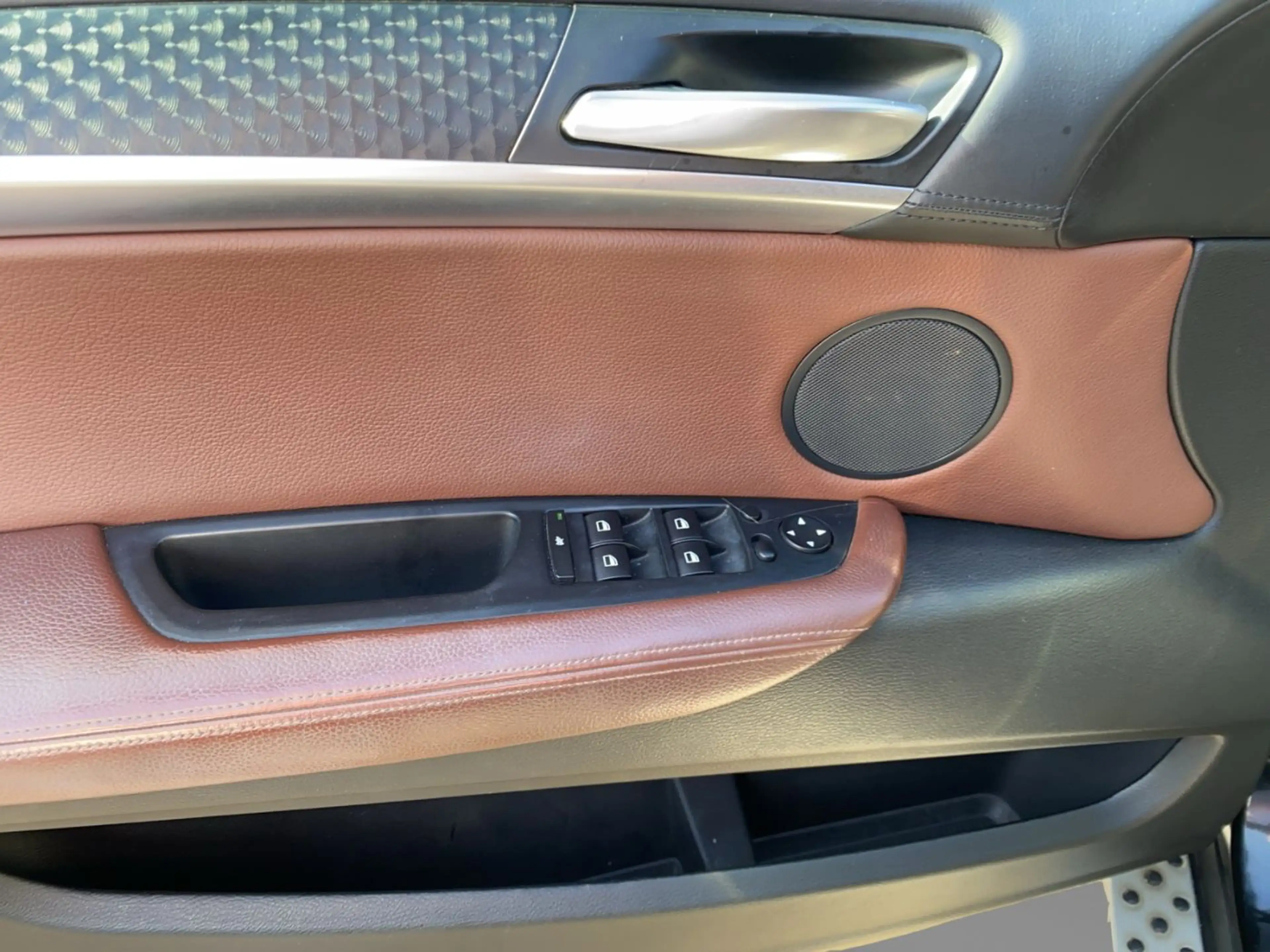 BMW X6 xDrive40d E71 N57 Ö Paket — photo 8