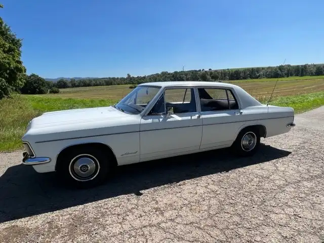 Opel Diplomat Admiral B 2800 S *Original Zustand-Scheckheft*