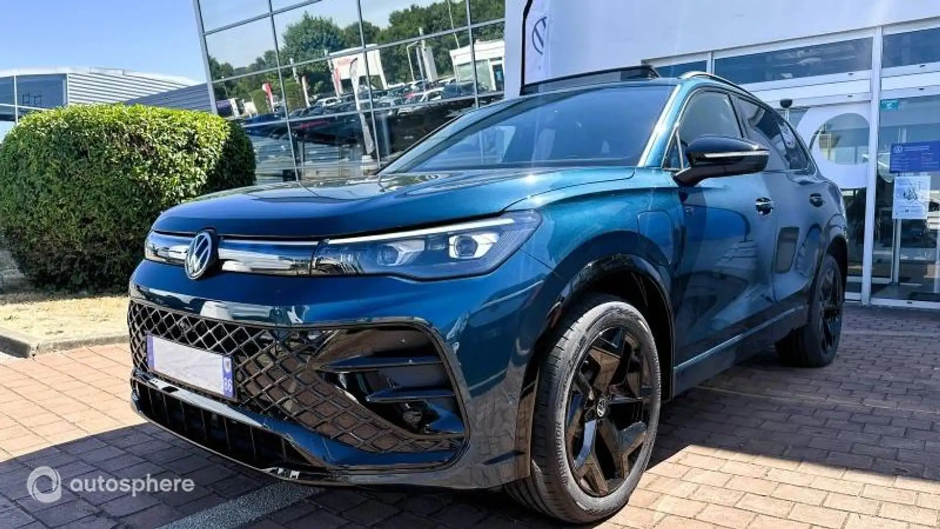Volkswagen Tiguan 1.5 eHybrid 204ch R-Line Edition DSG6 - 2