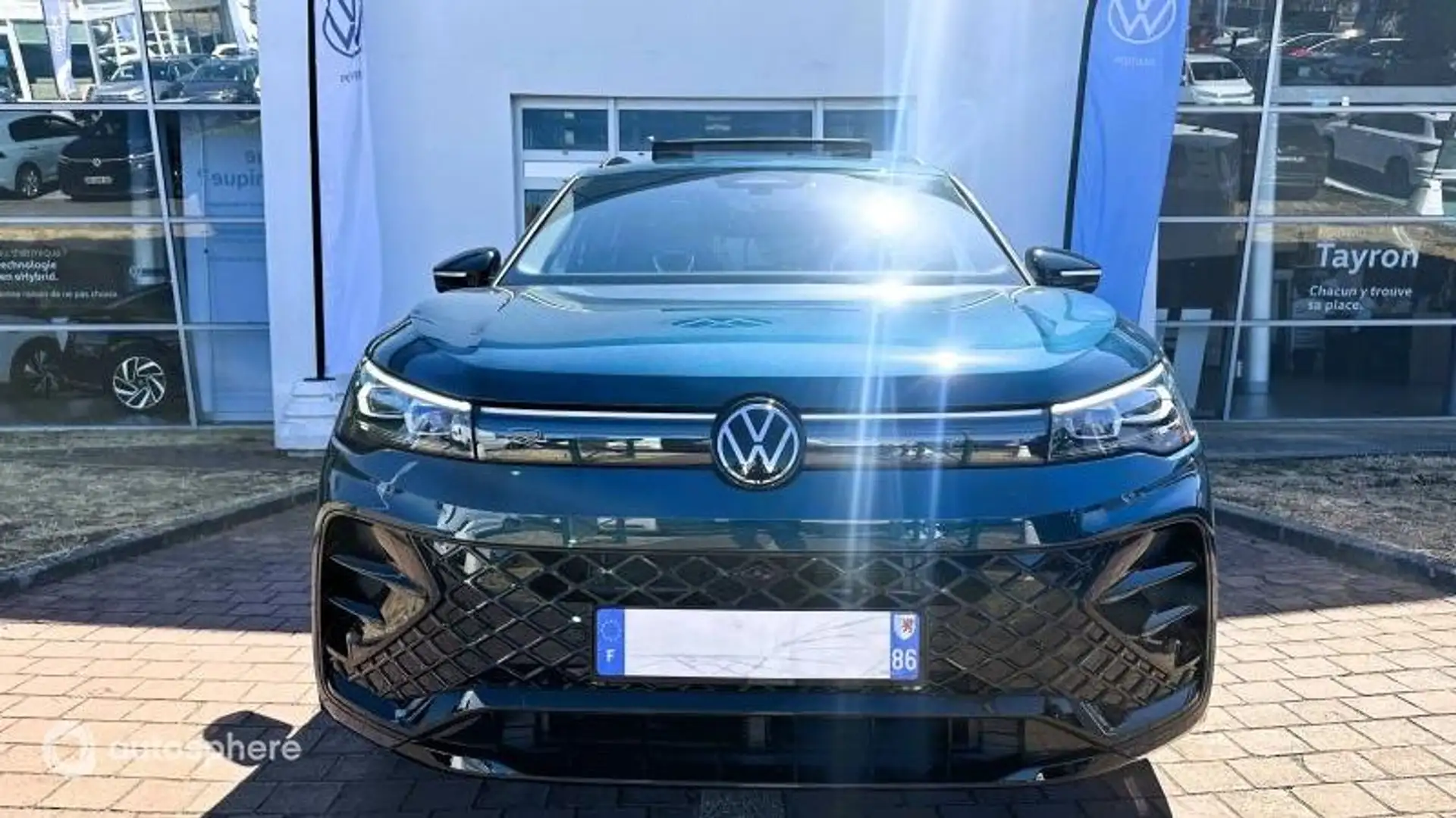 Volkswagen Tiguan 1.5 eHybrid 204ch R-Line Edition DSG6 - 1
