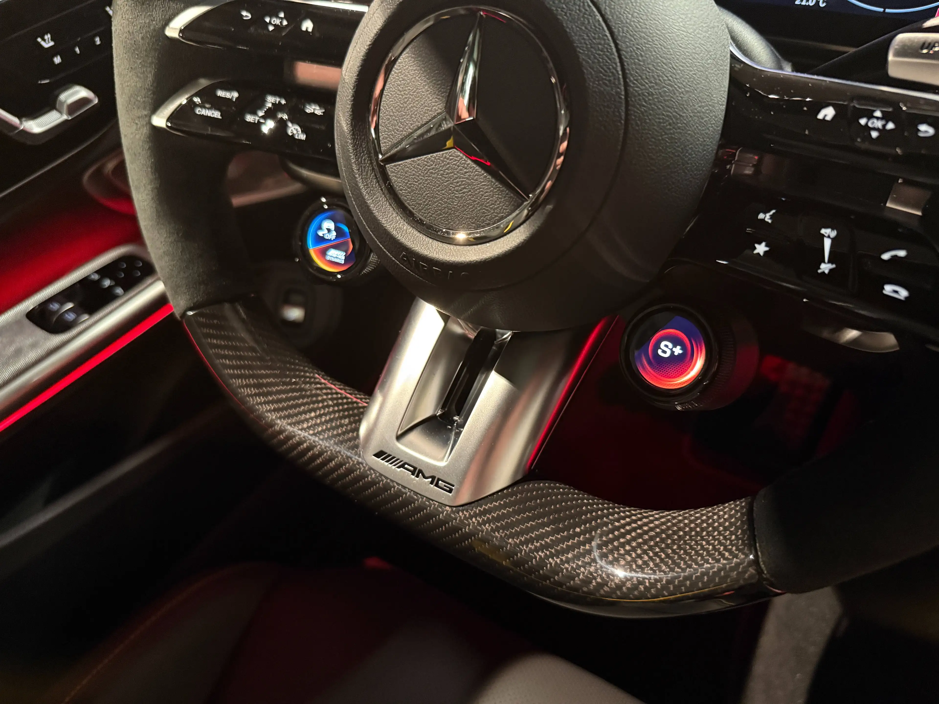 Mercedes-Benz CLE 53 AMG 4Matic Premium Plus — photo 39
