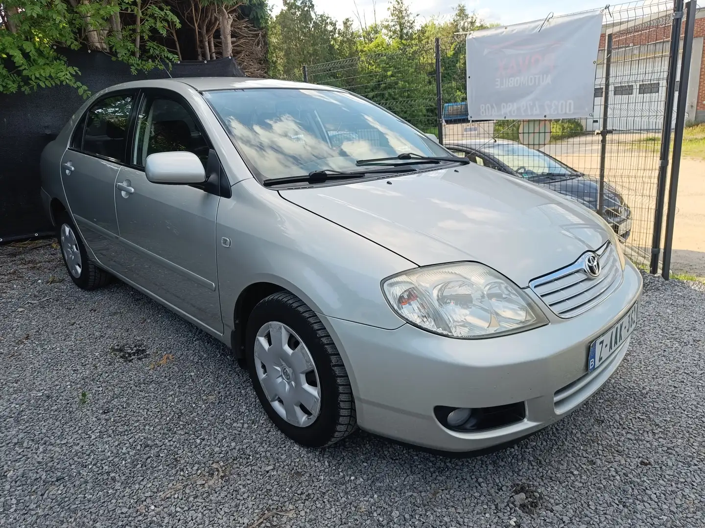 Toyota Corolla Automatique climatisé 86000 km Beige - 1