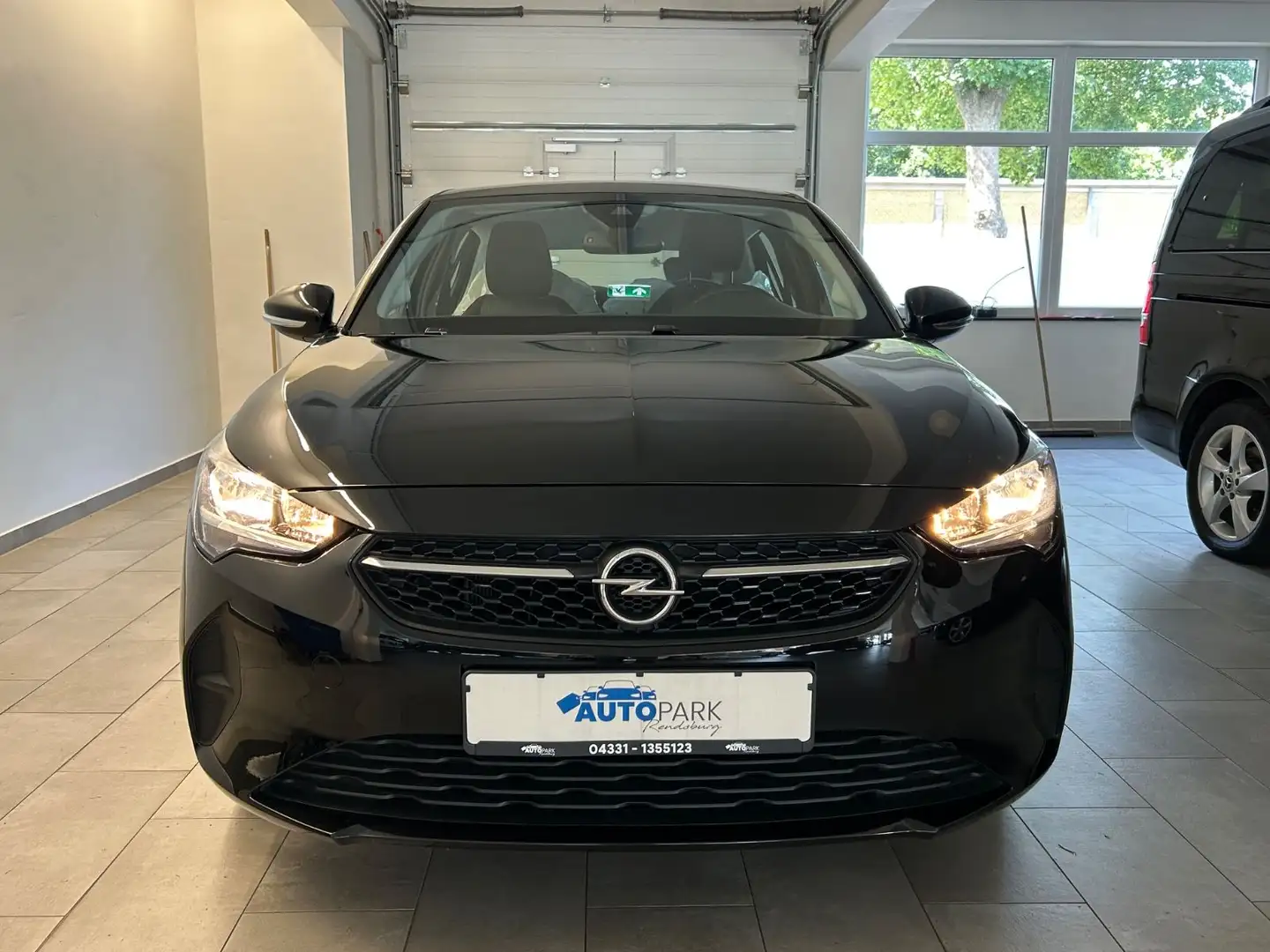Opel Corsa F e Edition *Automatik*Tempomat* Schwarz - 2